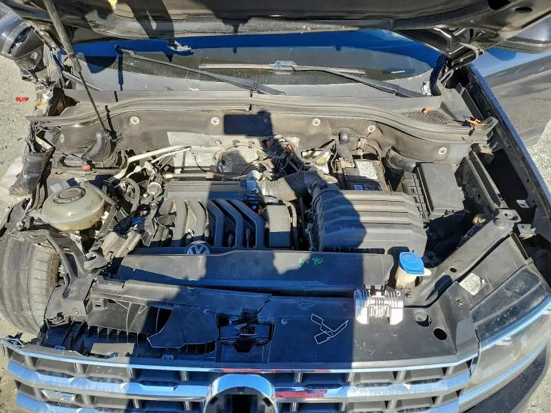2018 VOLKSWAGEN ATLAS SE  