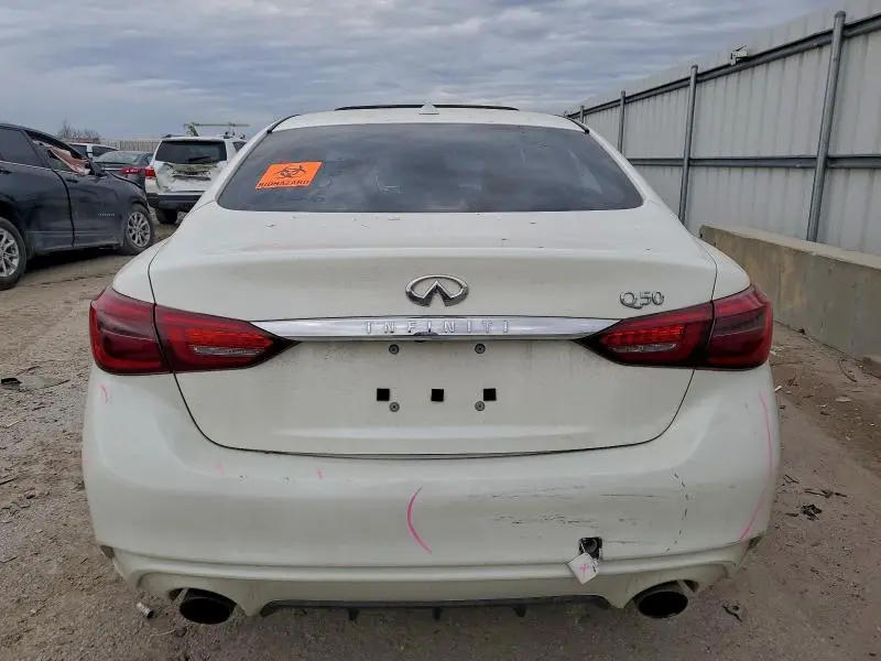 2019 INFINITI Q50 LUXE  