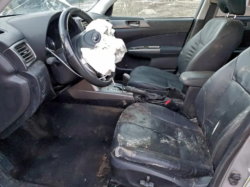 2013 SUBARU FORESTER LIMITED  