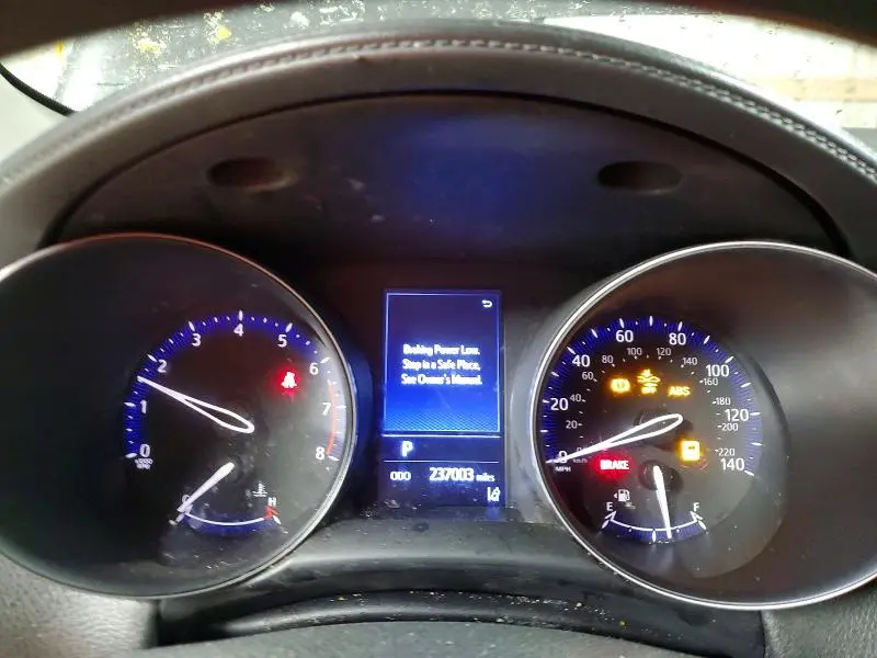 2020 TOYOTA C-HR LE  