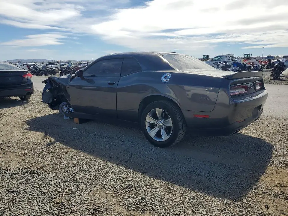 2020 DODGE CHALLENGER SXT  