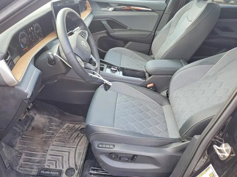 2025 VOLKSWAGEN TIGUAN SEL R-LINE BLACK  