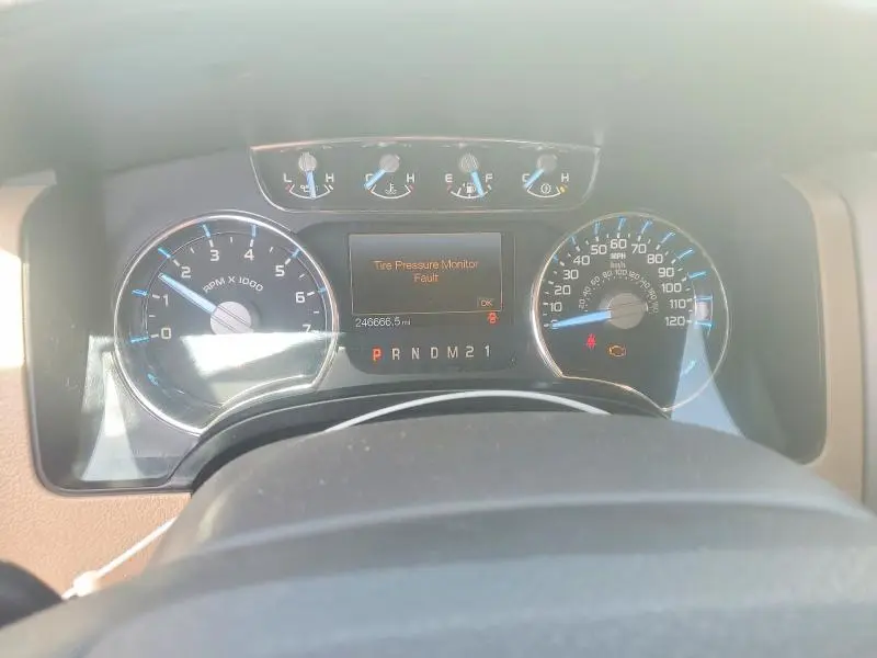 2011 FORD F150 SUPERCREW  
