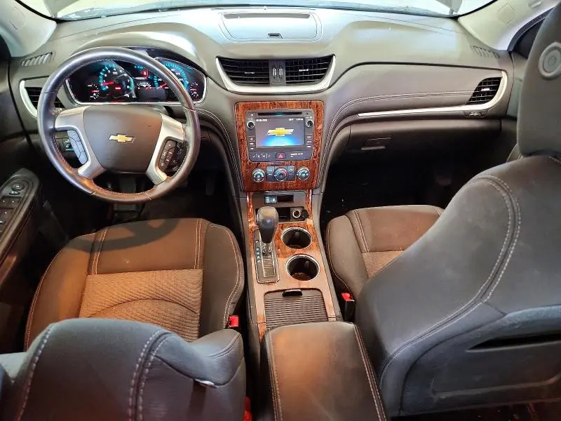 2014 CHEVROLET TRAVERSE LT  