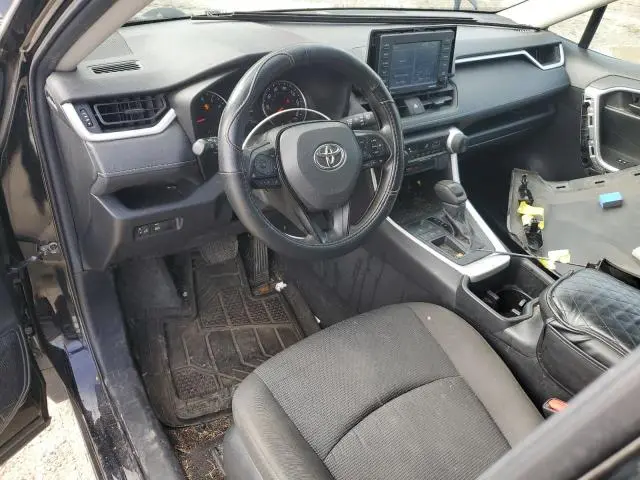 2022 TOYOTA RAV4 LE  