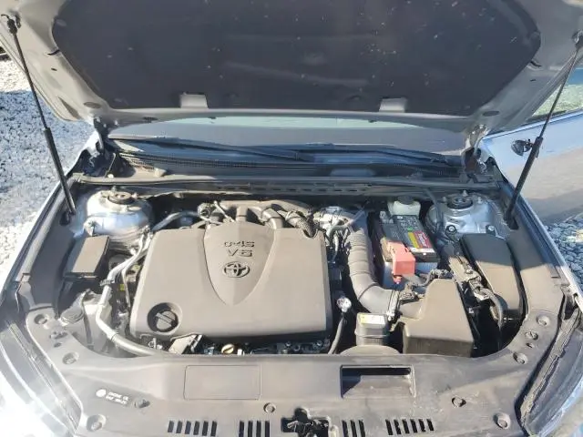 2019 TOYOTA AVALON XLE  