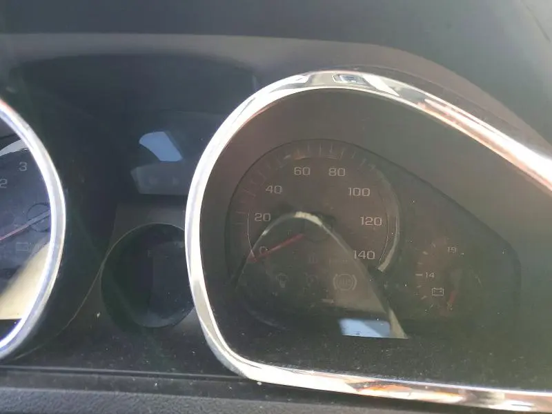 2010 CHEVROLET TRAVERSE LT  