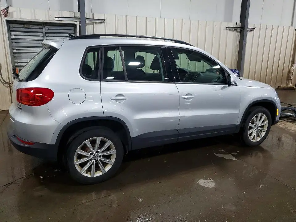 2017 VOLKSWAGEN TIGUAN S  