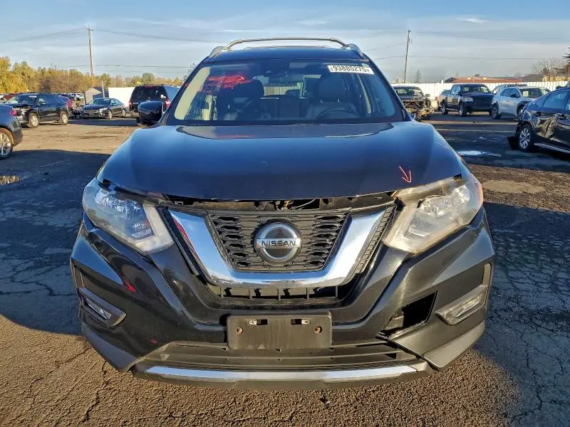 2019 NISSAN ROGUE S  