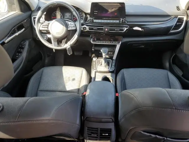 2023 KIA SELTOS EX  