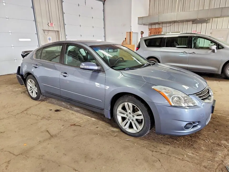2012 NISSAN ALTIMA SR  