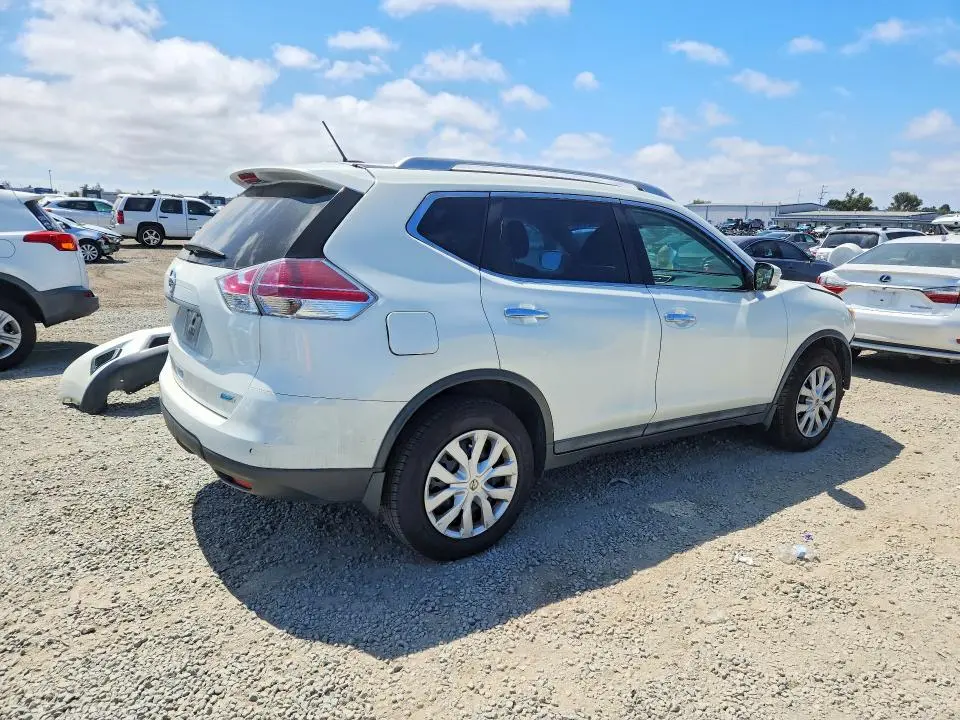 2015 NISSAN ROGUE S  
