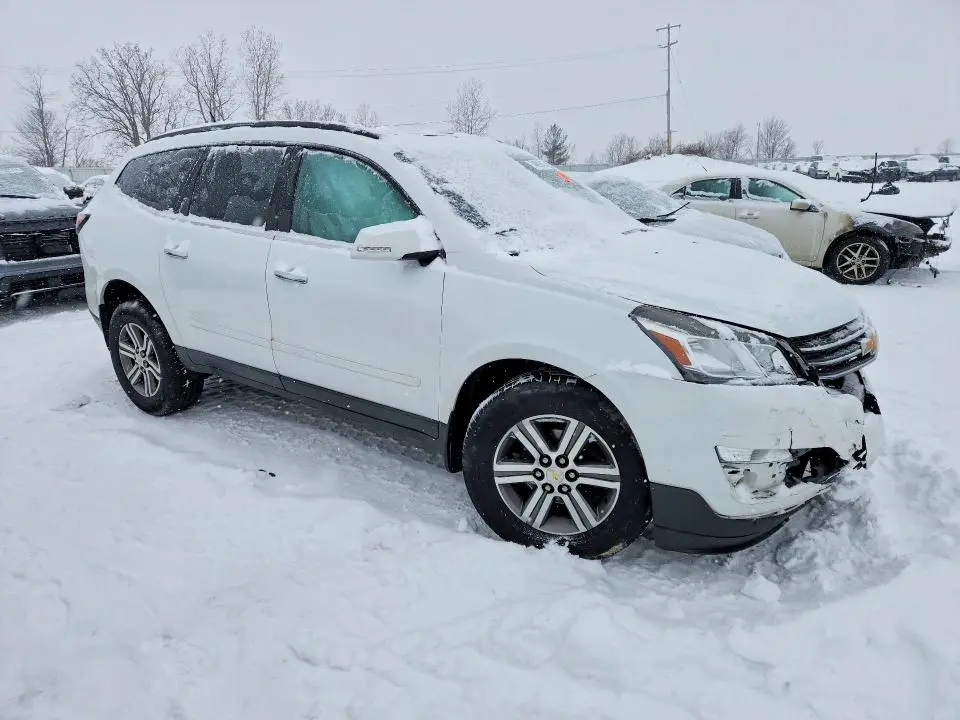 2017 CHEVROLET TRAVERSE LT  