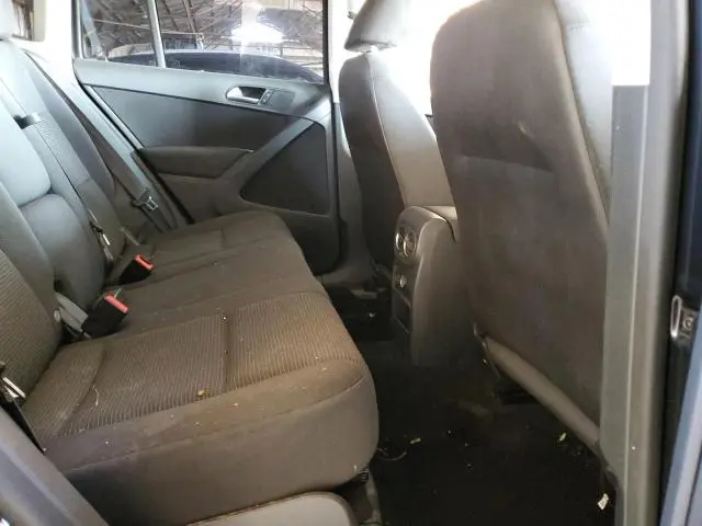 2017 VOLKSWAGEN TIGUAN S  