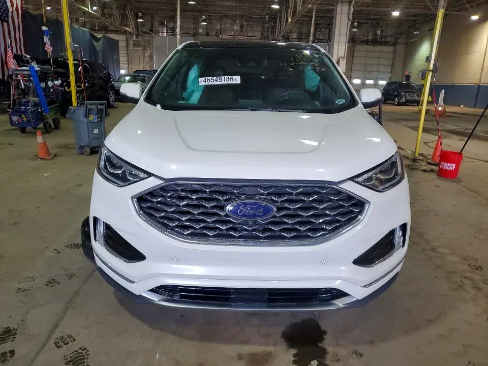 2021 FORD EDGE TITANIUM  