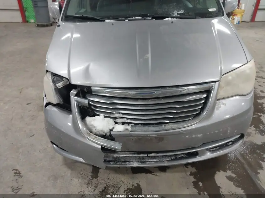 2014 CHRYSLER TOWN & COUNTRY TOURING-L