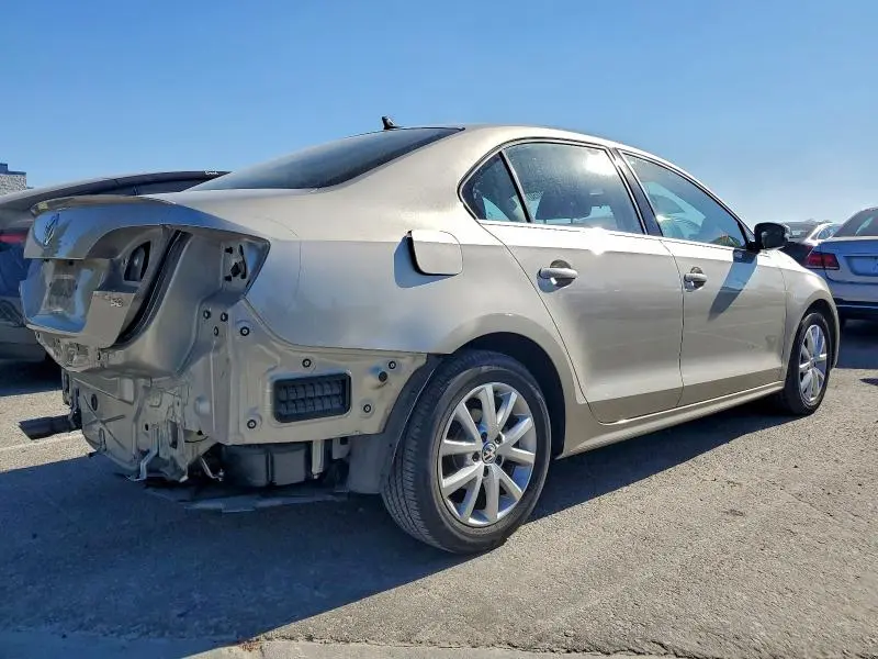 2014 VOLKSWAGEN JETTA SE  