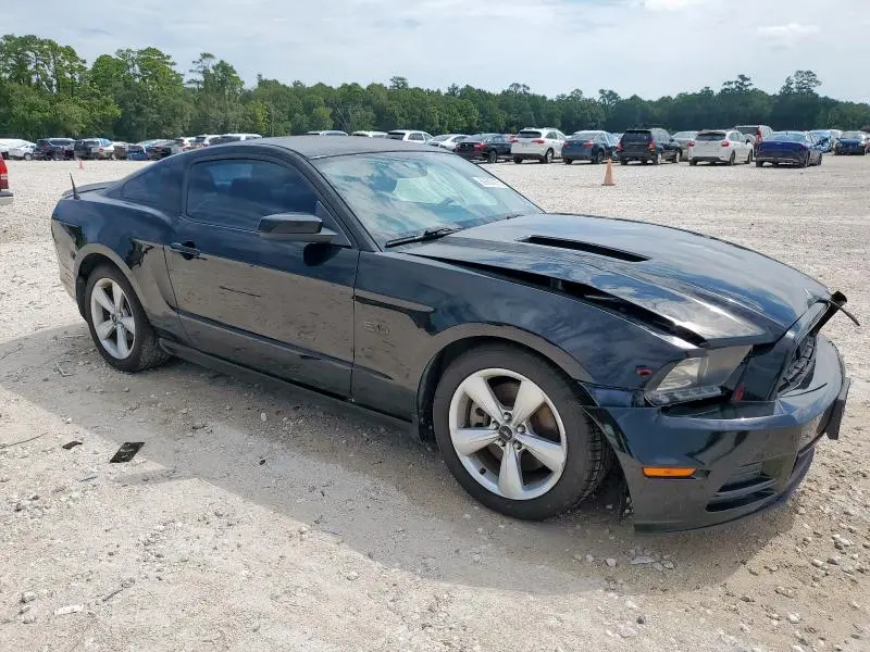 2013 FORD MUSTANG GT  