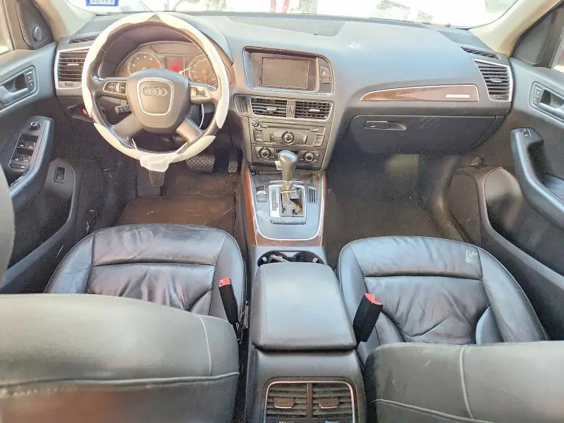 2011 AUDI Q5 PREMIUM  
