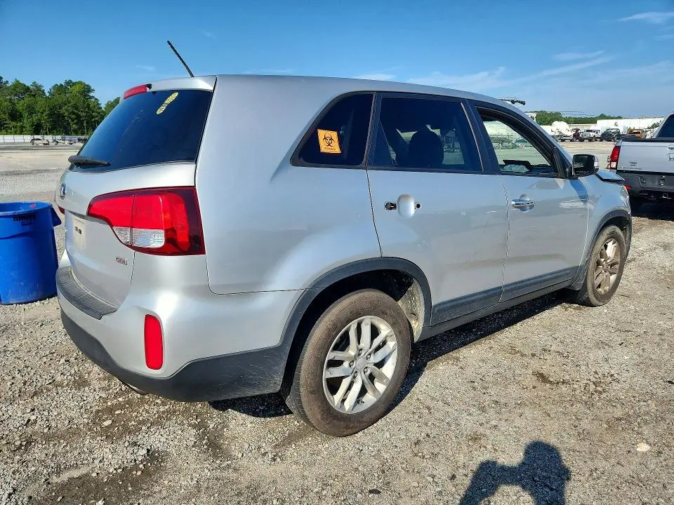 2014 KIA SORENTO LX  