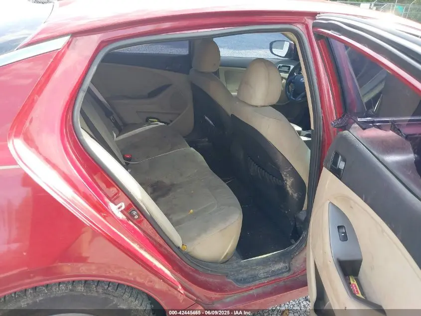2011 KIA OPTIMA LX