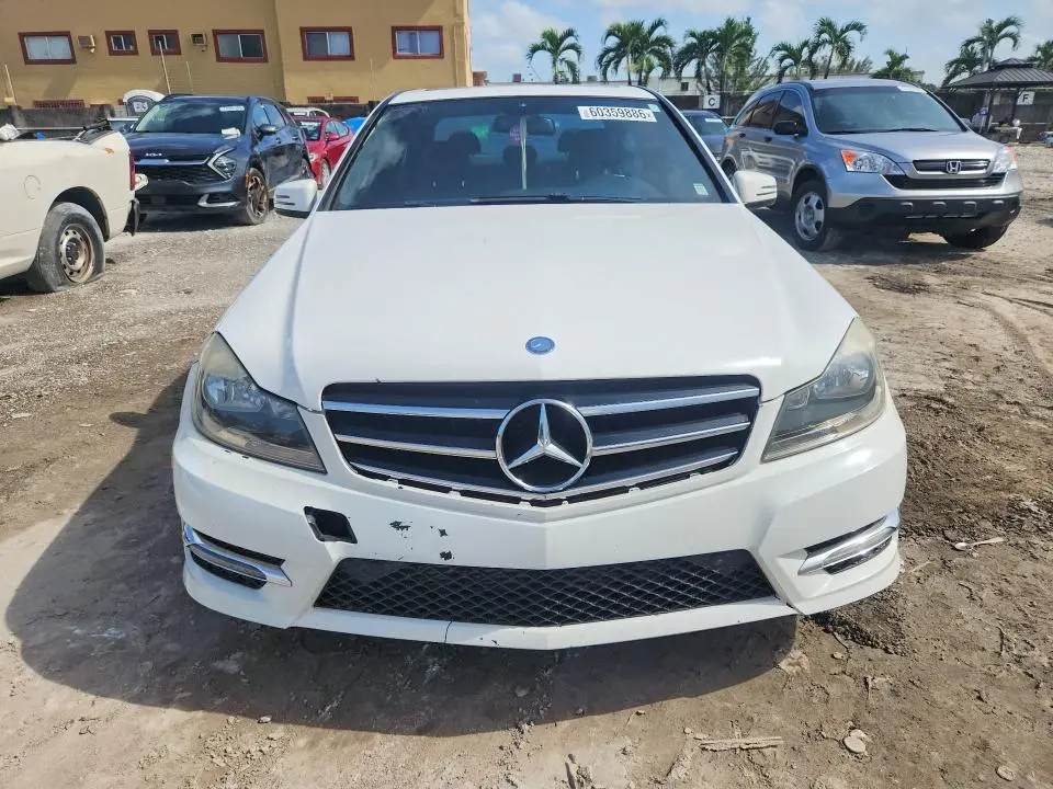 2014 MERCEDES-BENZ C 250  