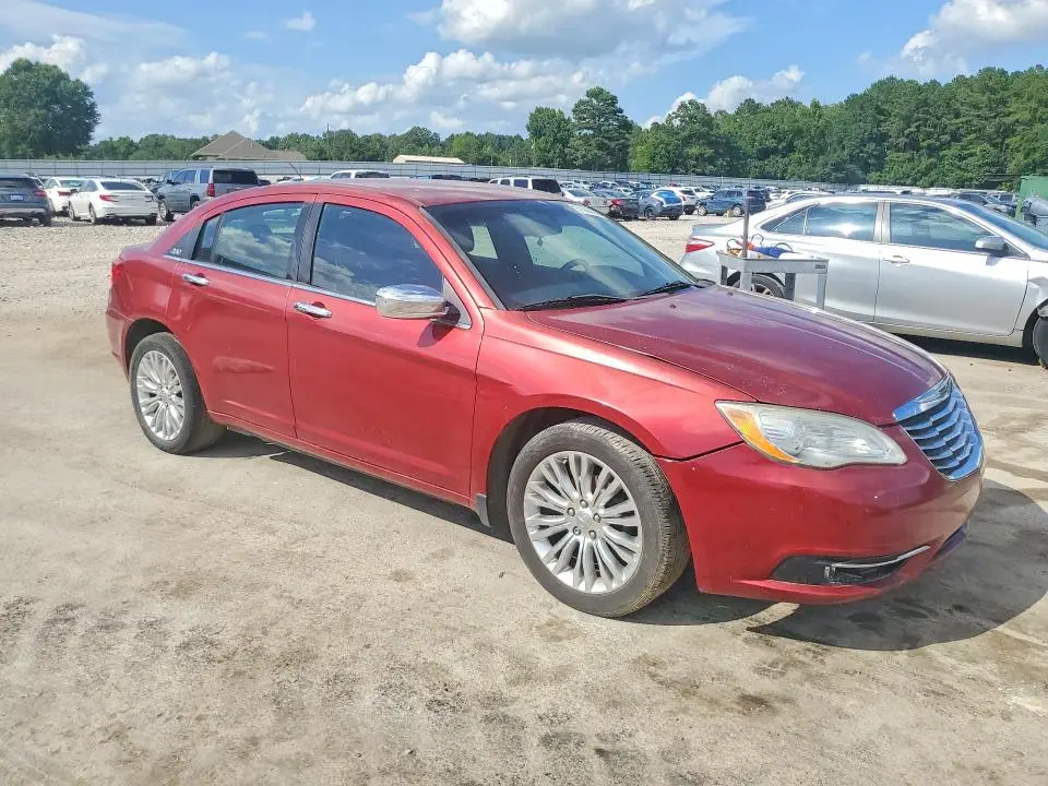2011 CHRYSLER 200 LIMITED  