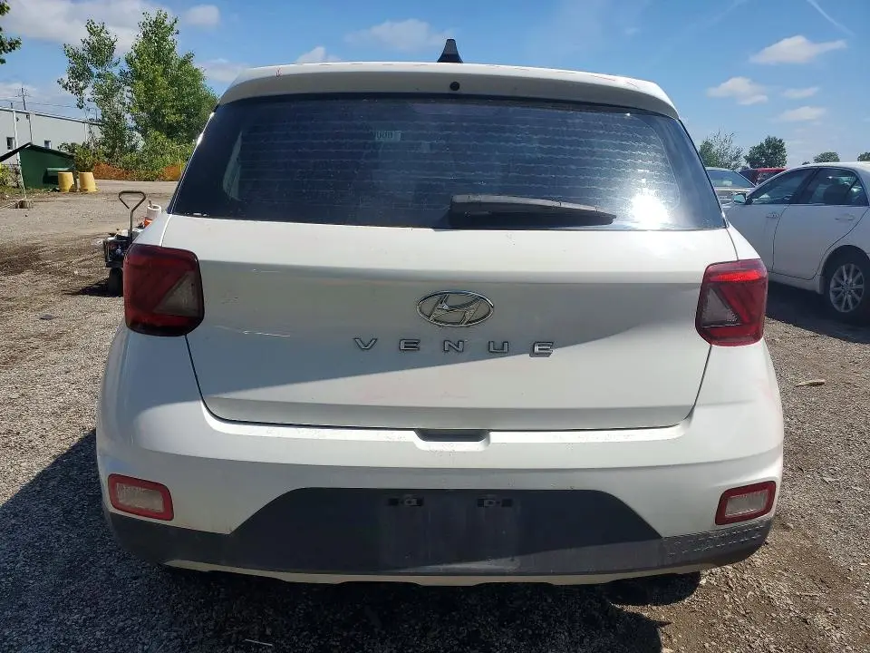 2021 HYUNDAI VENUE SE  