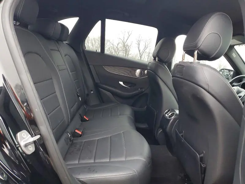 2018 MERCEDES-BENZ GLC 300 4MATIC  
