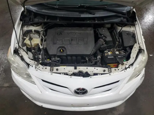 2013 TOYOTA COROLLA BASE  