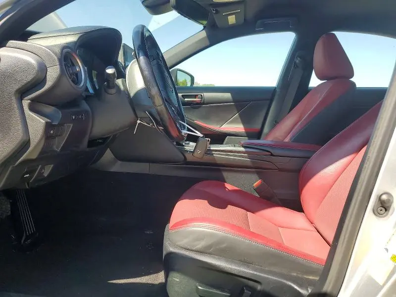 2021 LEXUS IS 300  