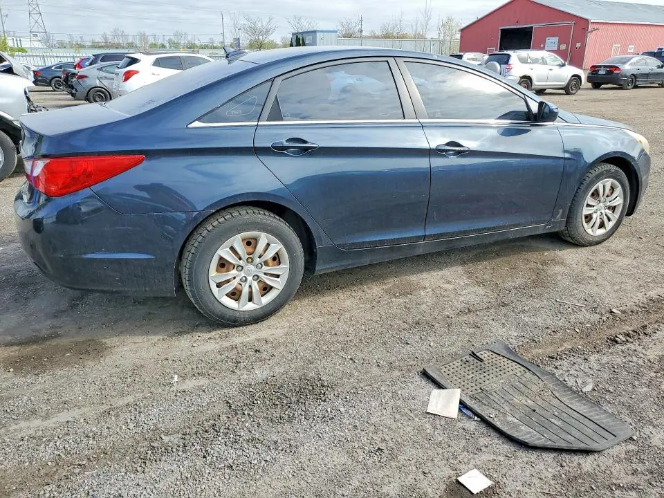2011 HYUNDAI SONATA GLS  