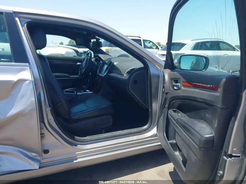 2013 CHRYSLER 300 MOTOWN