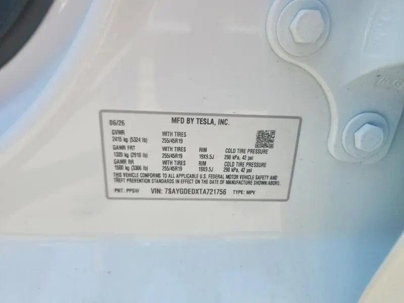 2026 TESLA MODEL Y   