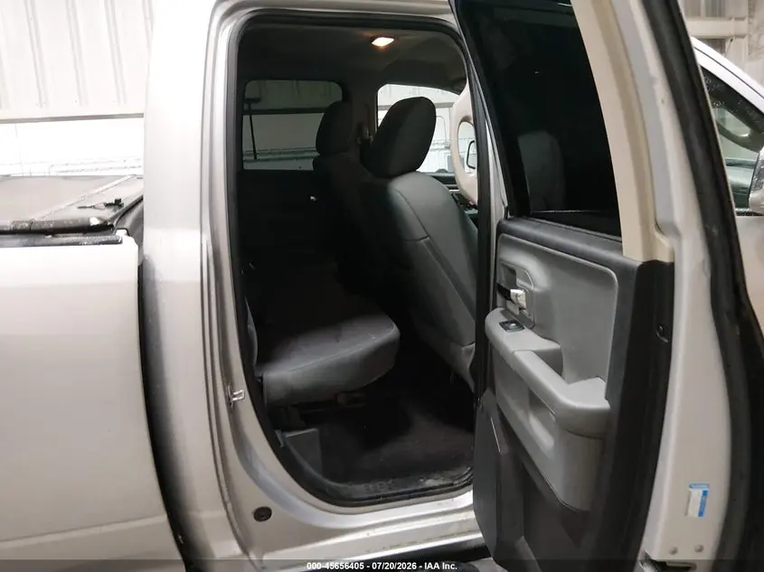 2016 RAM 1500 BIG HORN