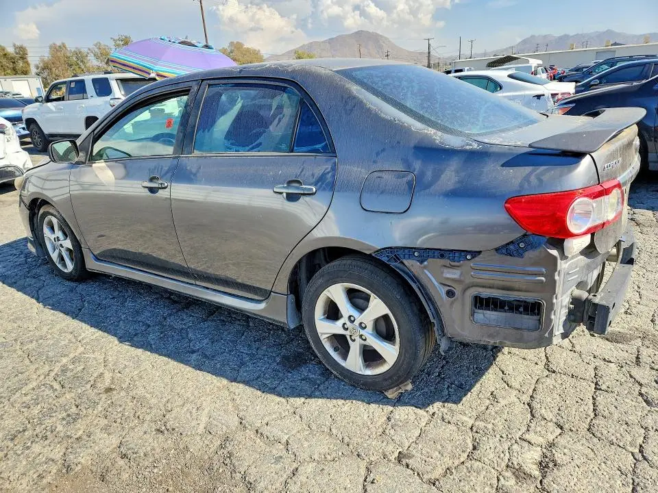 2013 TOYOTA COROLLA S  