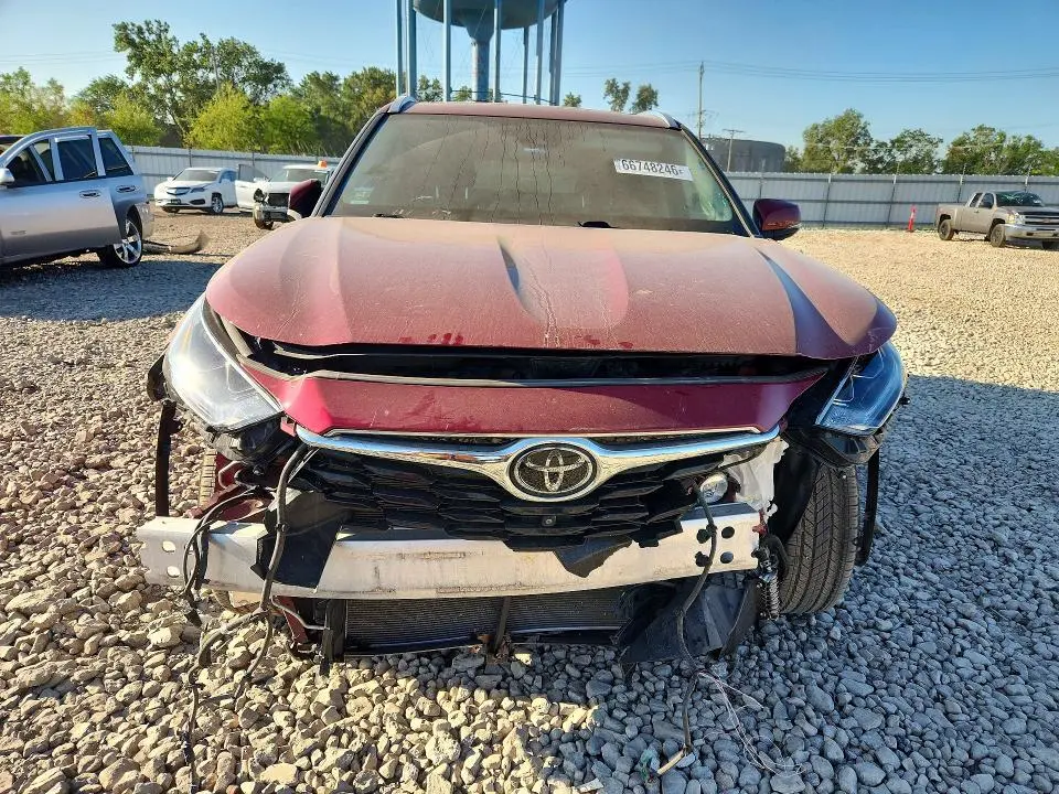2021 TOYOTA HIGHLANDER PLATINUM  