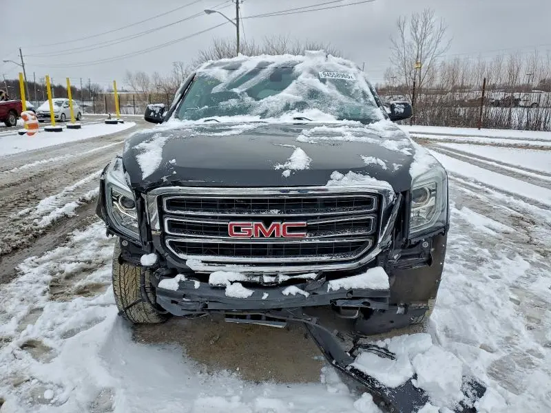 2019 GMC YUKON SLE  