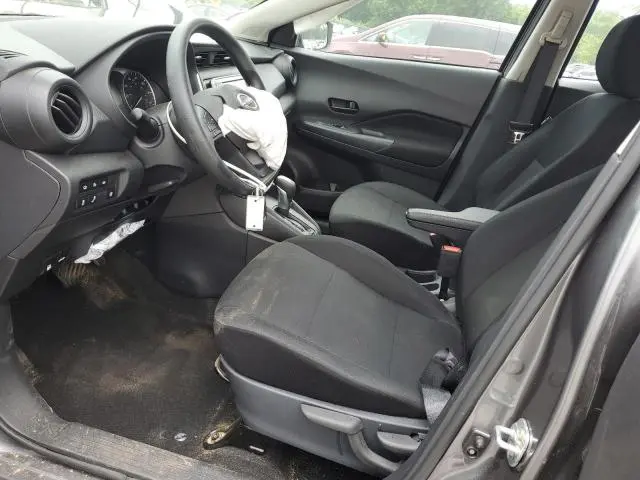 2024 NISSAN KICKS S  