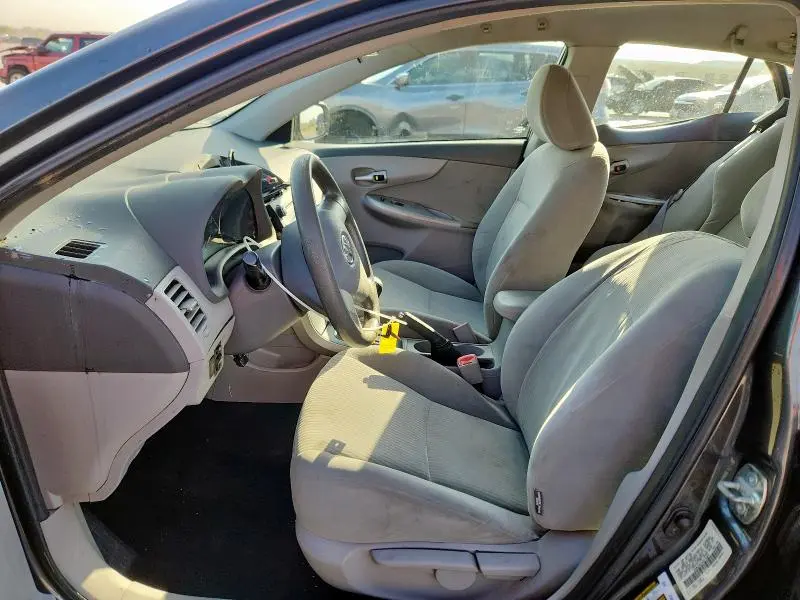 2010 TOYOTA COROLLA BASE  