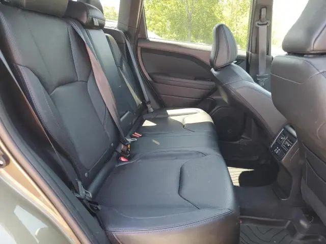 2025 SUBARU FORESTER LIMITED  