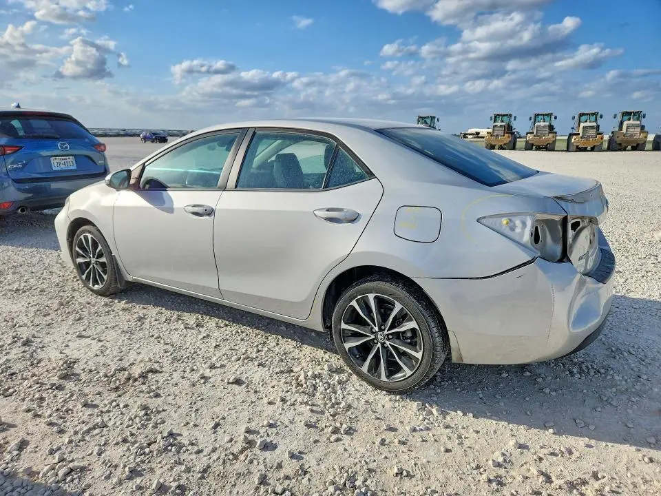 2019 TOYOTA COROLLA SE  