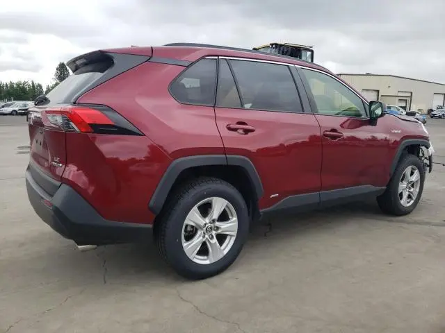 2019 TOYOTA RAV4 LE  