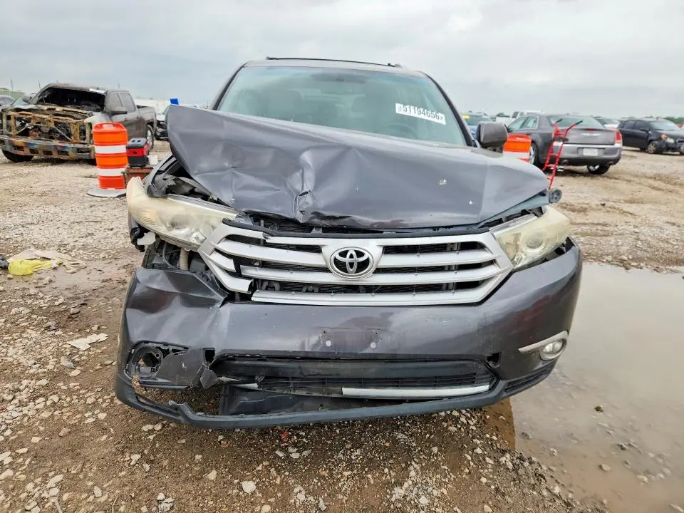 2012 TOYOTA HIGHLANDER LIMITED  
