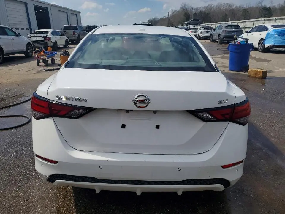 2021 NISSAN SENTRA SV  