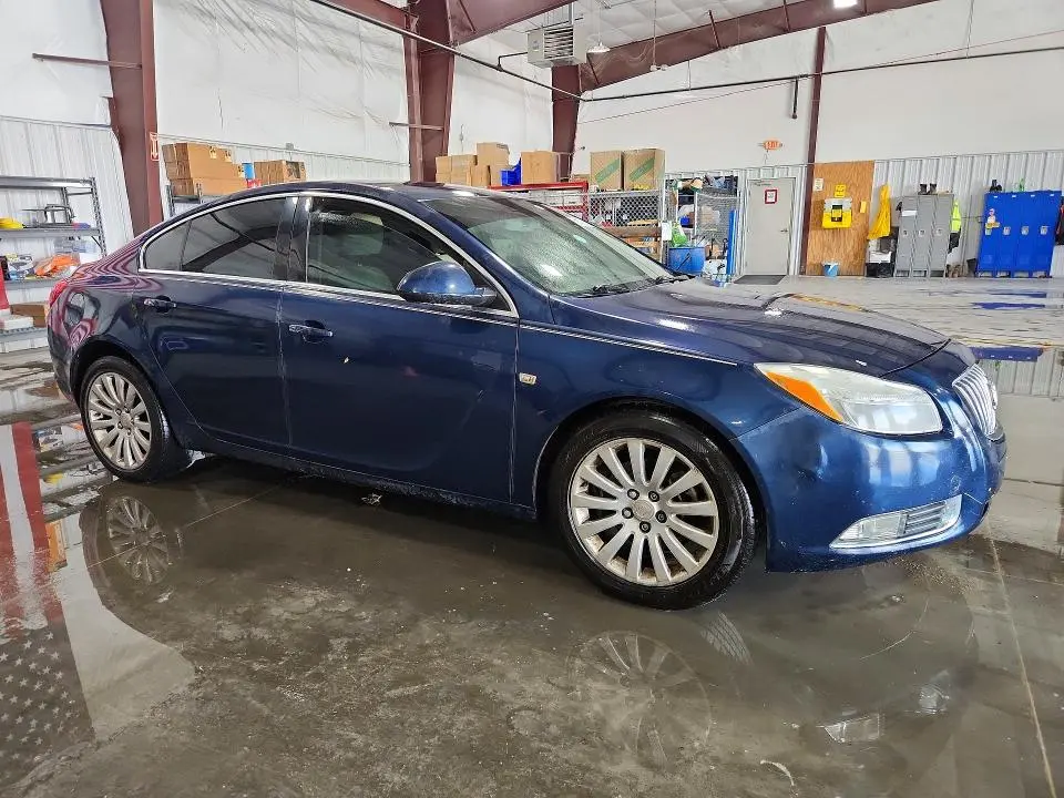 2011 BUICK REGAL CXL  