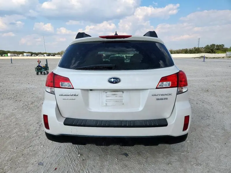 2012 SUBARU OUTBACK 3.6R LIMITED  