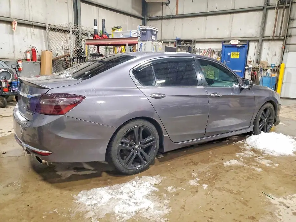2016 HONDA ACCORD SPORT  