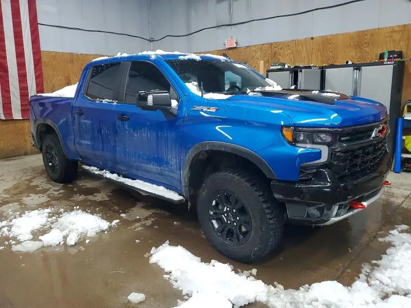 2024 CHEVROLET SILVERADO K1500 ZR2  