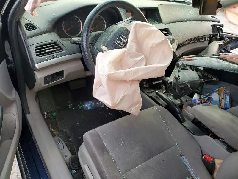 2011 HONDA ACCORD LXP  